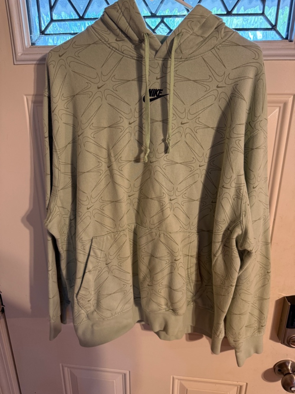 Nike XL Mint Green Hoodie with Swoosh Print